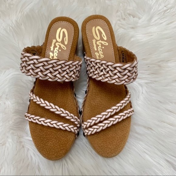 ModCloth Sbicca Vintage Clog Heel Sandals - Picture 4 of 7